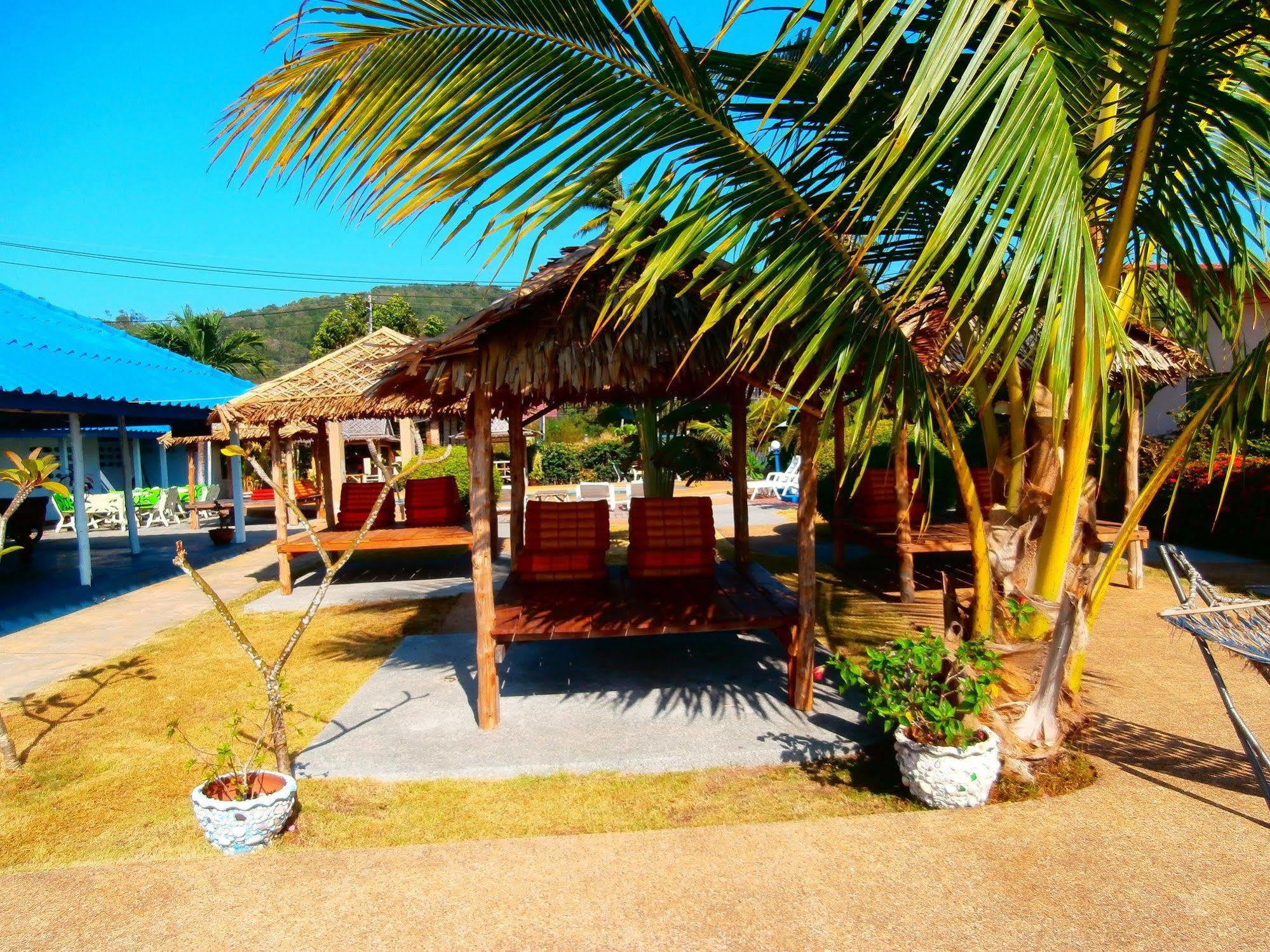 Fiji Palms Phuket Hotel Eksteriør billede